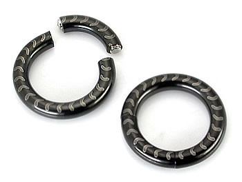 10g-4g Black Titanium-Coated Stainless Steel Segment Ring - Arrow Laser - Monster Steel